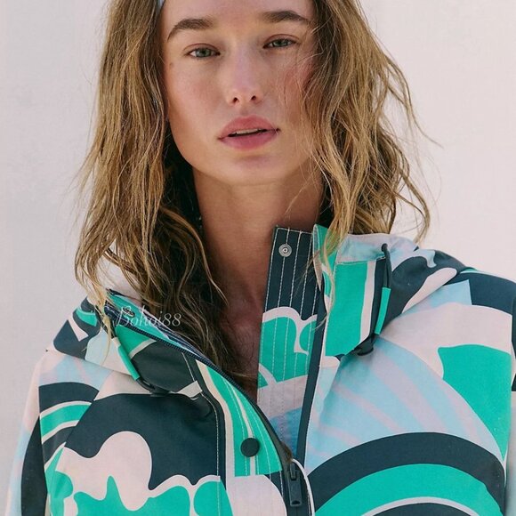 FP Movement Free People Packable Waterproof Wave Runner Jacket Size M (Fits L/XL - Picture 2 of 9